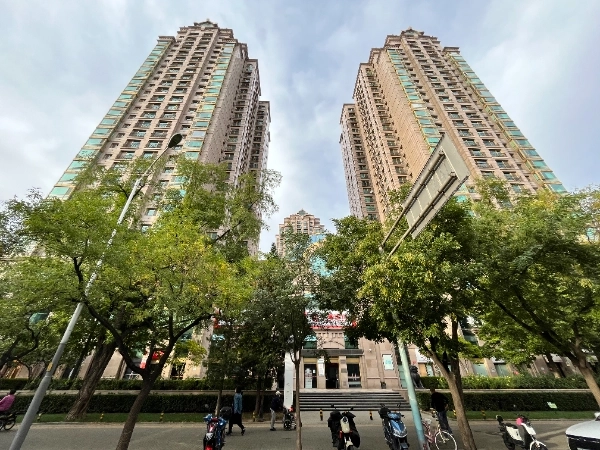 光彩国际公寓(2)