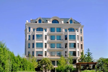 顺景园石上清泉