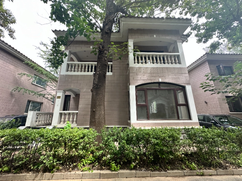 京润水上花园别墅G18号
