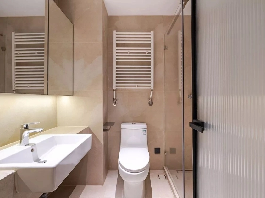 乐成国际8号1单元102室(11)