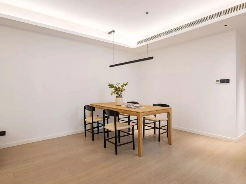 乐成国际8号1单元102室(5)