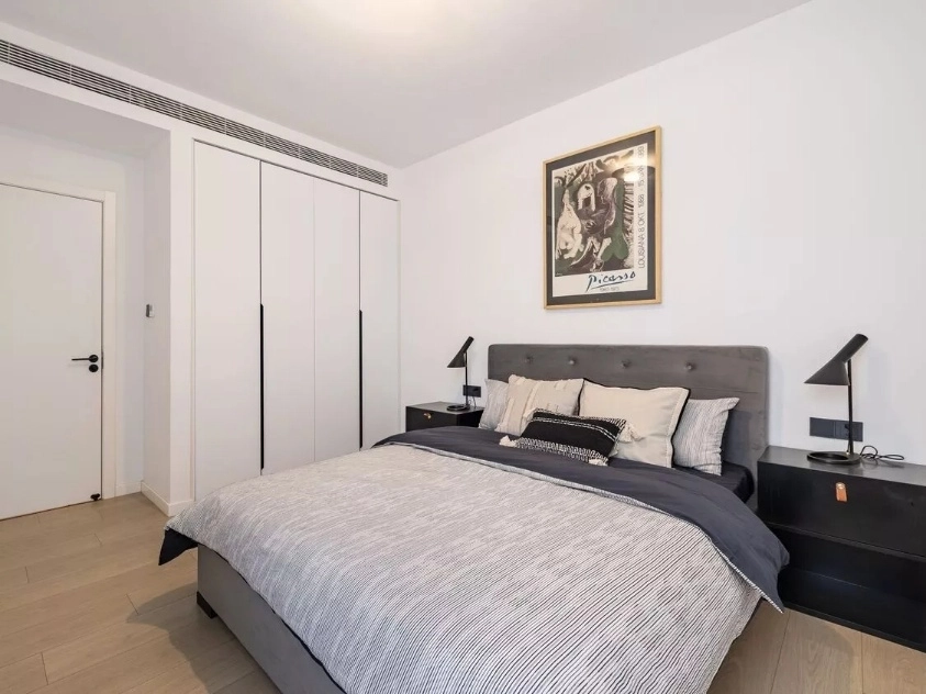 乐成国际8号1单元102室(10)