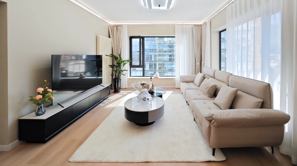 阳光100国际公寓C座1212室