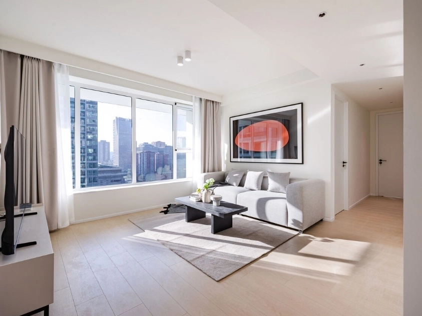 华贸公寓8号1703室