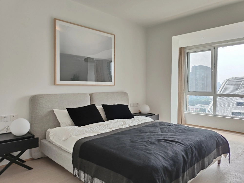 世贸国际公寓C座2单元22F室(5)