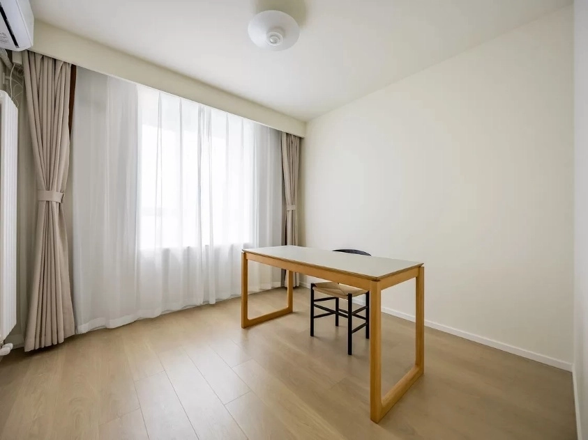 万科东地1号1单元2301室(13)