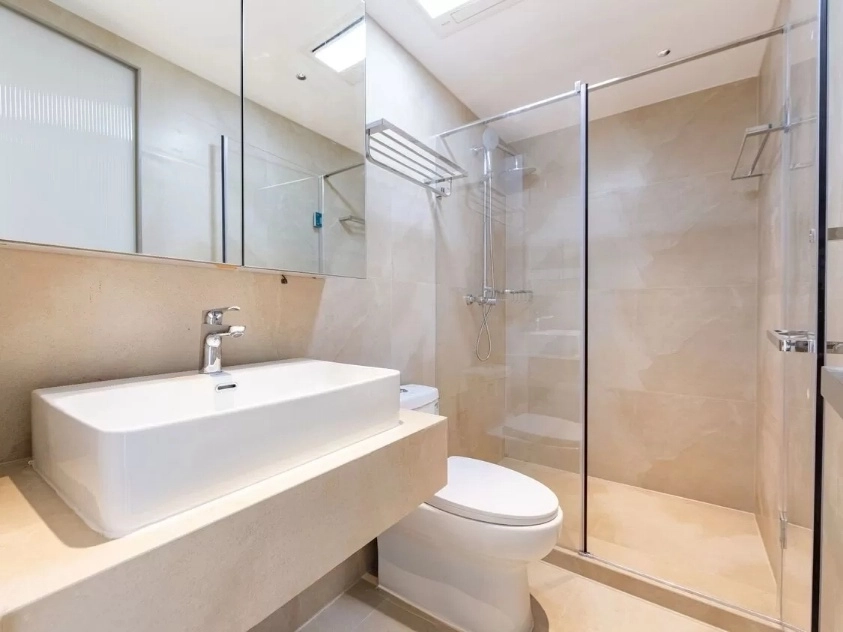 棕榈泉国际公寓9号3005室(15)