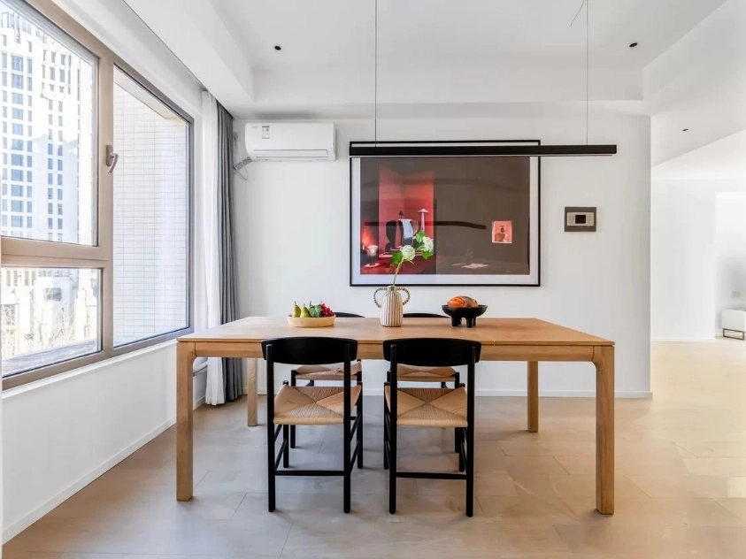 东湖湾西区 (一期和二期)8号2单元703室(5)